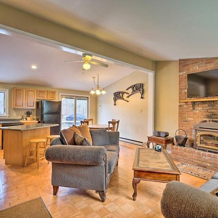 Quiet Catskills Getaway With Deck And Mtn Views New Kingston Exterior foto