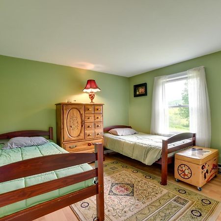 Quiet Catskills Getaway With Deck And Mtn Views New Kingston Exterior foto